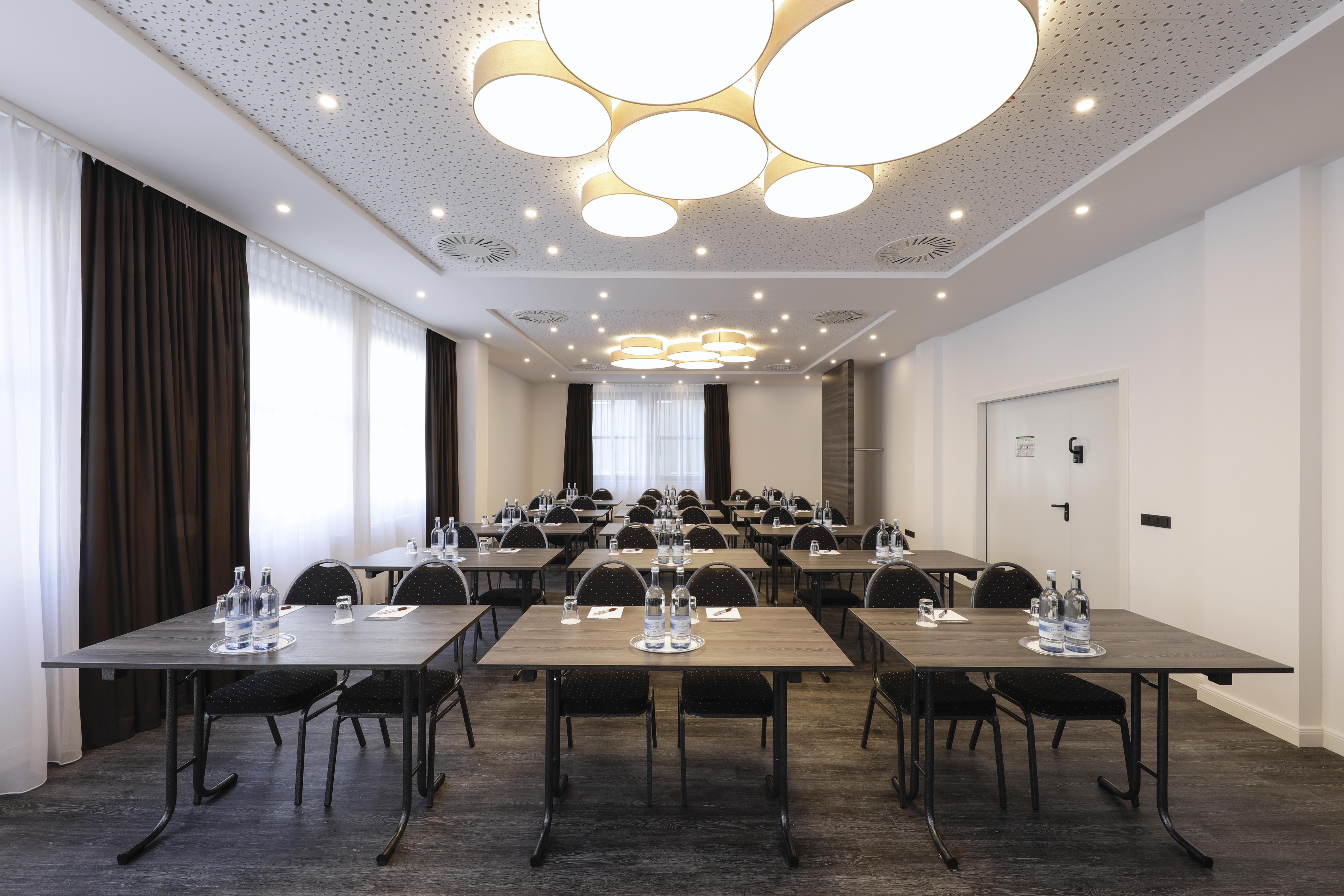 Airporthotel Berlin-adlershof 3*